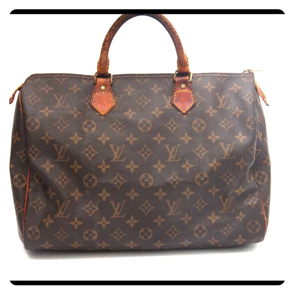 Louis Vuitton Handbags - AUTHENTIC LOUIS VUITTON MONOGRAM SPEEDY 35 CHEAP!!